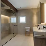 Newly Renovated | By Airnest *