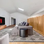 Villa Newly Renovated | By Airnest
