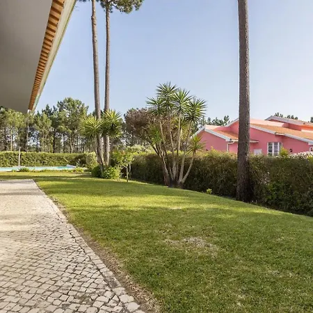 Newly Renovated | By Airnest Villa